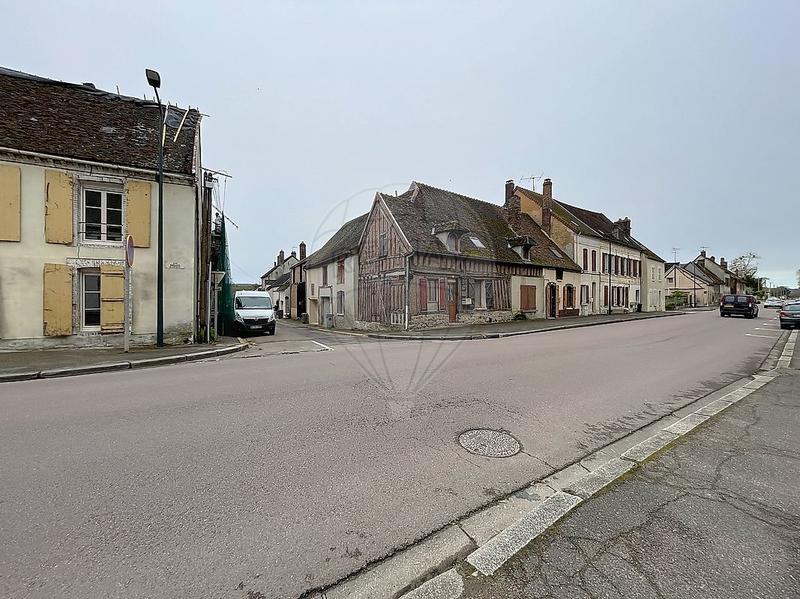 Maison - 137 m² - 6 pièces