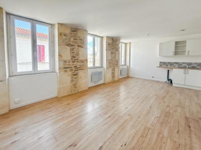 Immeuble - 185 m² - 8 pièces