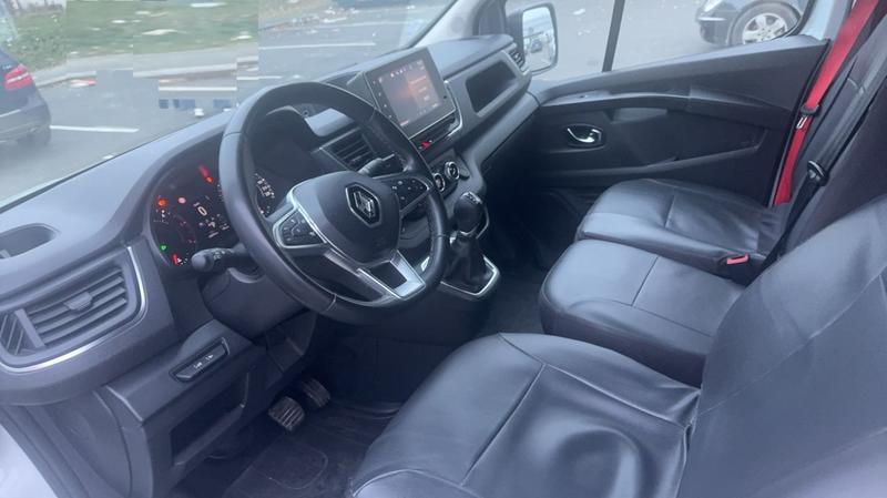 Renault Trafic Fourgon L2h1 2.0 dCi 170 Edc6 Extra