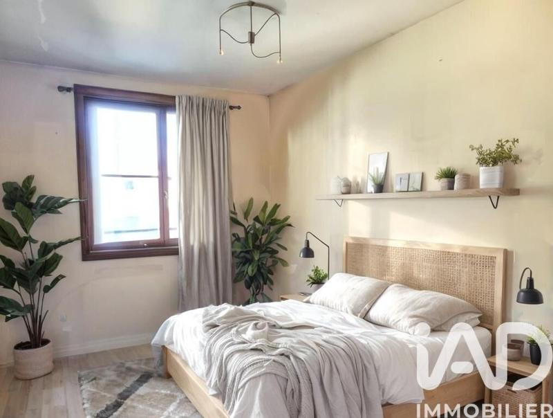 Maison - 92 m² - 4 pièces