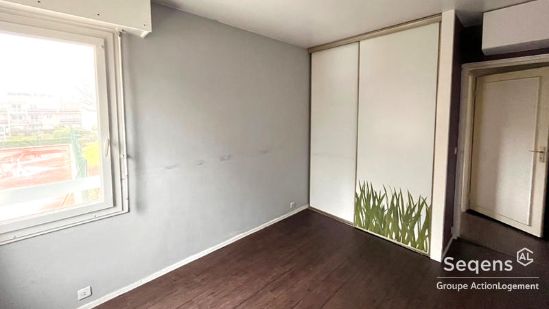 Appartement - 82 m² - 4 pièces