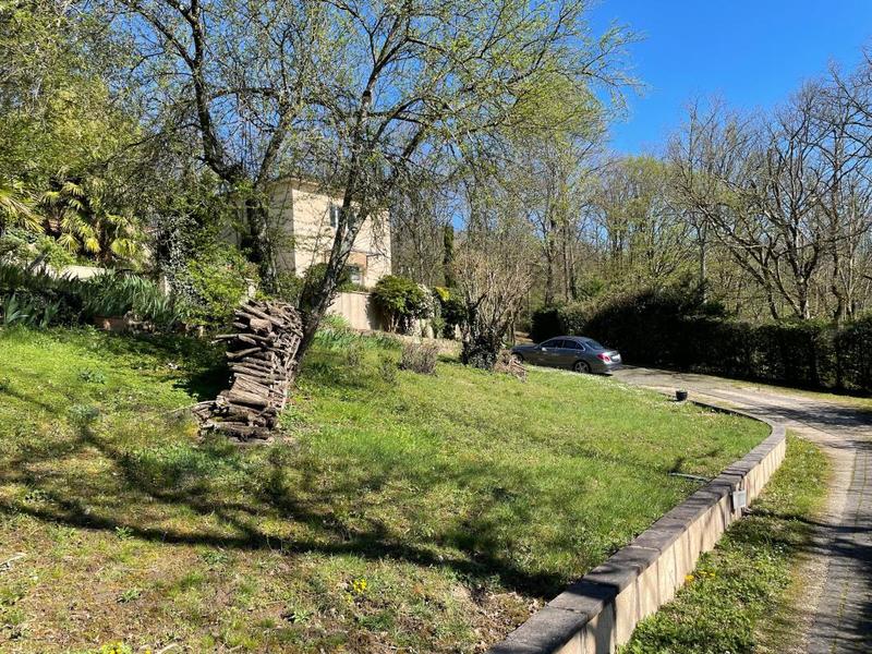 Villa - 227 m² - 6 pièces