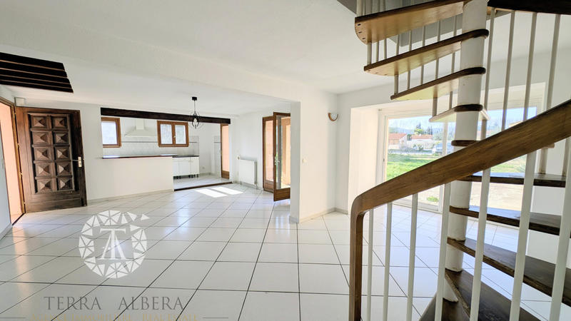 Villa - 156 m² - 5 pièces