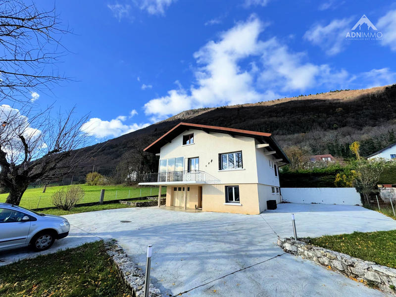 Maison - 153 m² - 5 pièces