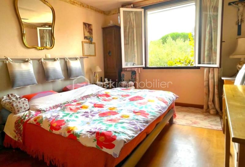 Maison traditionnelle - 140 m² - 6 pièces