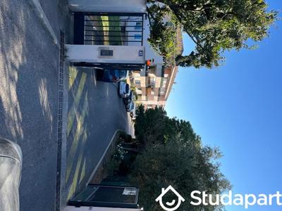 Chambre - 16 m² - 1 pièce