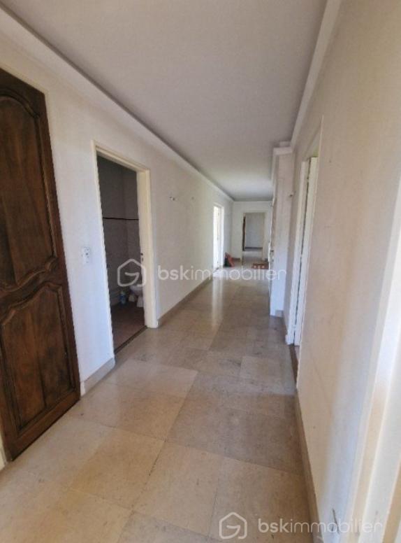 Appartement - 250 m² - 7 pièces