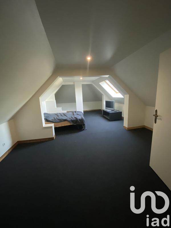 Maison - 218 m² - 5 pièces