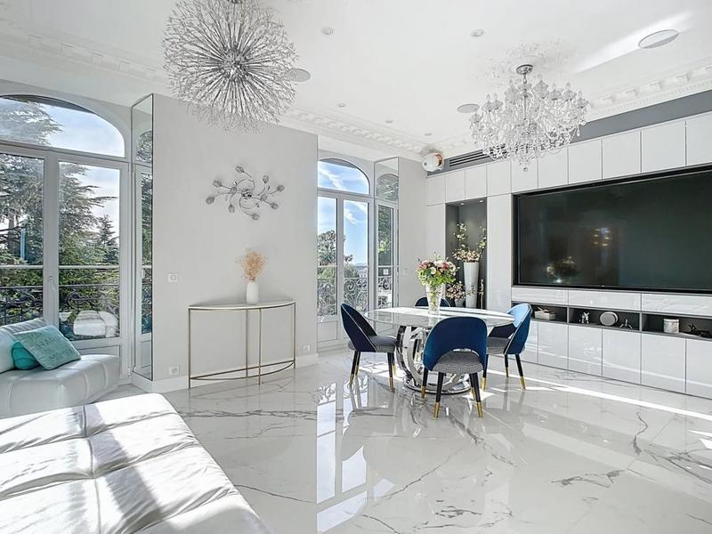 Appartement - 121 m² - 4 pièces