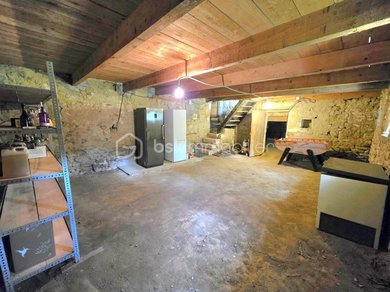 Maison en pierre - 178 m² - 4 pièces