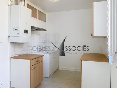 Appartement - 64 m² - 3 pièces