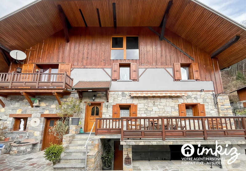 Maison - 138 m² - 4 pièces