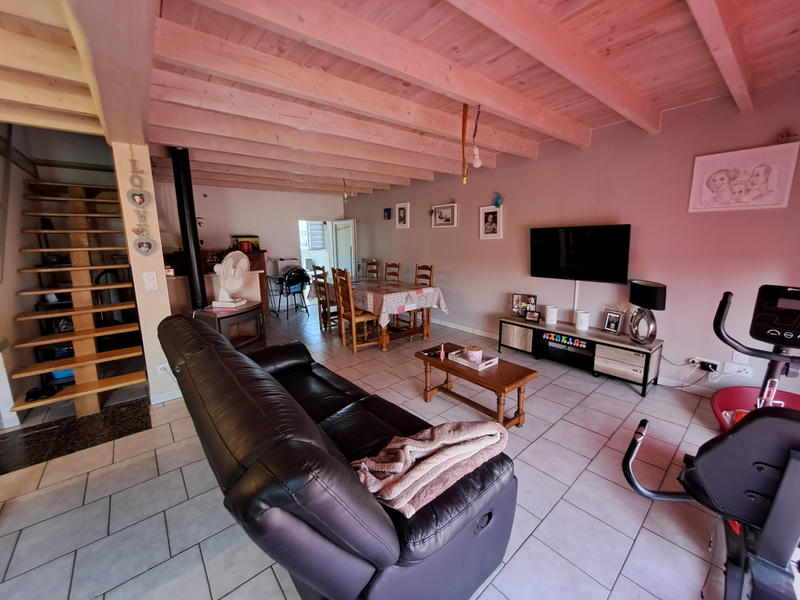 Propriété - 295 m² - 11 pièces