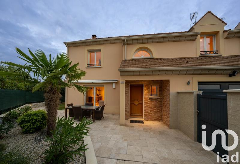 Maison de maîtres - 237 m² - 10 pièces