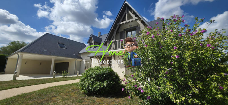 Maison - 245 m² - 7 pièces