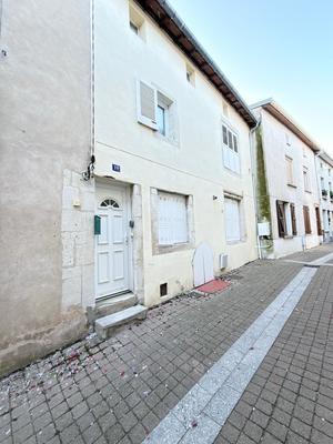 Maison - 64 m² - 4 pièces