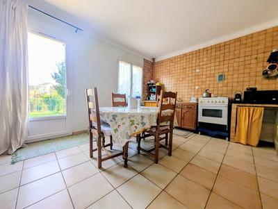 Maison - 145 m² - 6 pièces