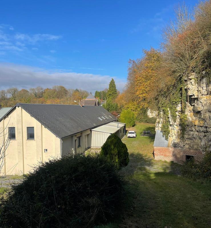 Maison - 266 m² - 6 pièces