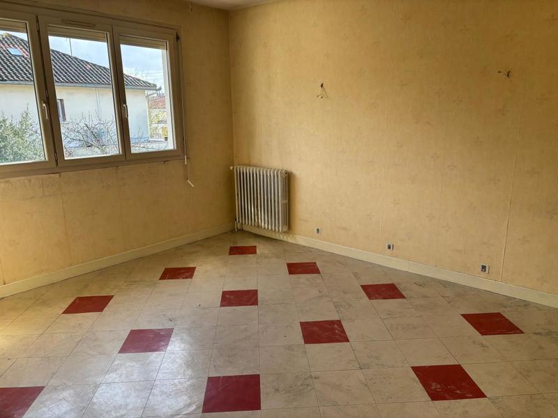 Maison - 143 m² - 7 pièces