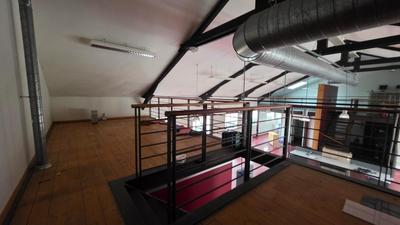 Local commercial - 281 m² - 12 pièces