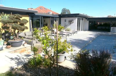 Villa - 255 m² - 8 pièces