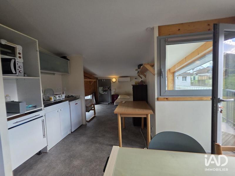 Local commercial - 186 m²