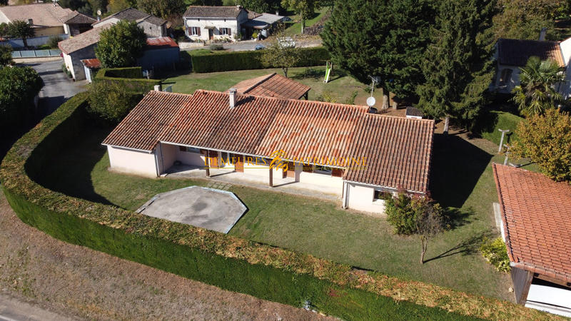 Maison - 137 m² - 6 pièces