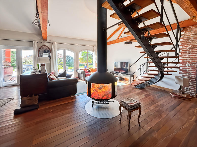 Villa - 265 m² - 6 pièces