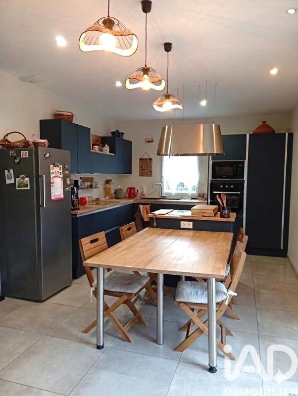 Maison - 160 m² - 5 pièces