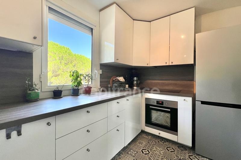 Appartement - 100 m² - 5 pièces