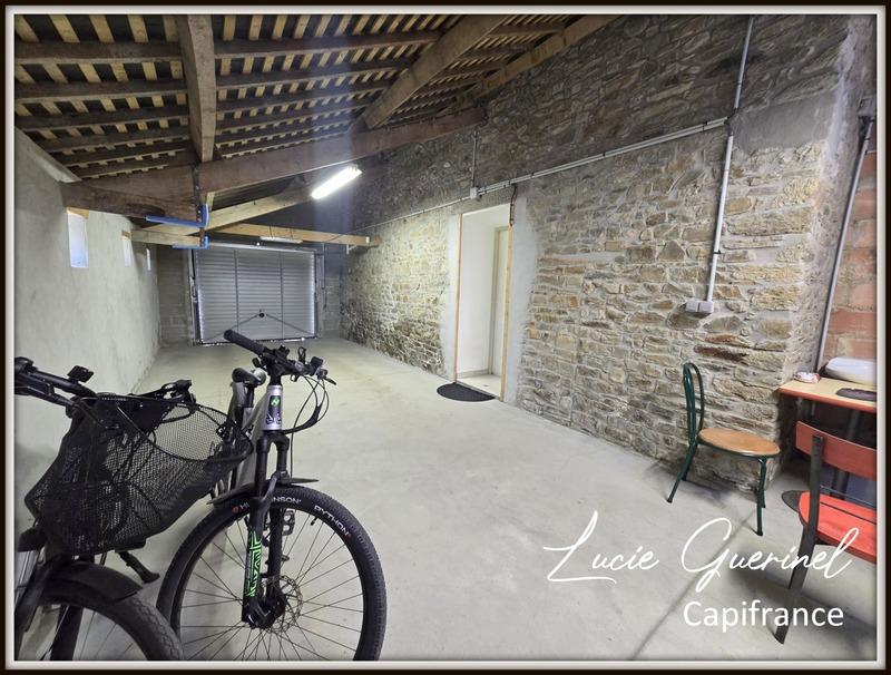 Maison - 140 m² - 7 pièces