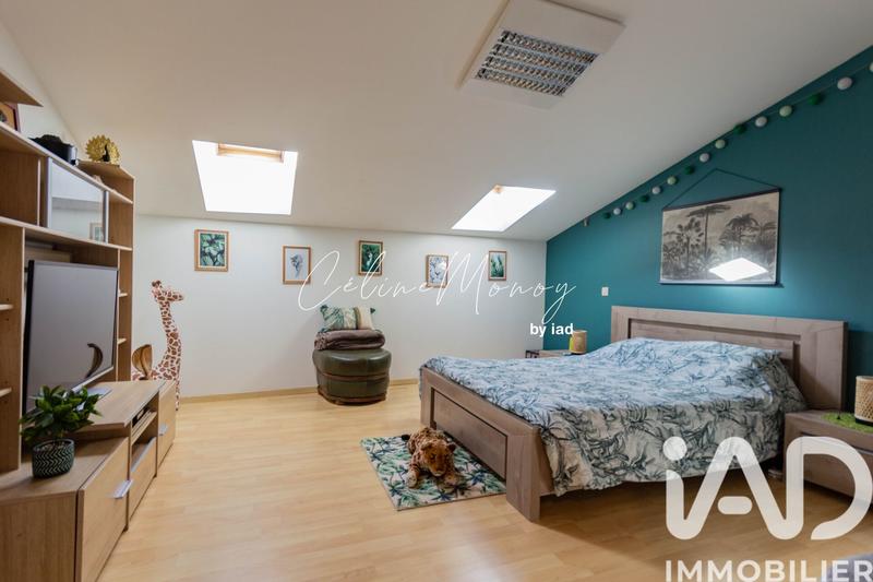 Maison - 165 m² - 6 pièces