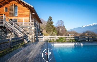 Maison - 188 m² - 7 pièces