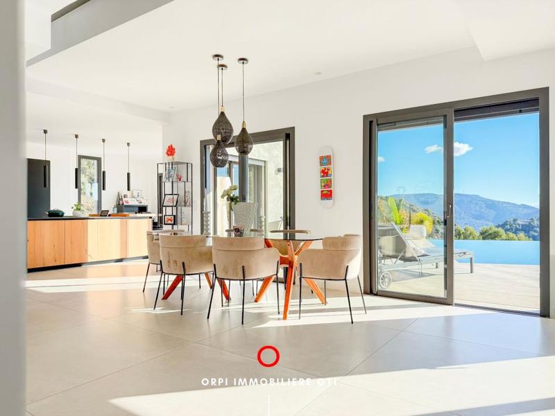 Villa - 187 m² - 4 pièces