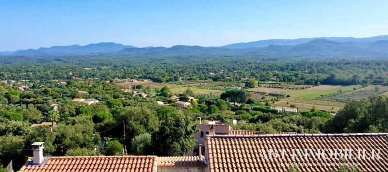 Villa - 240 m² - 5 pièces