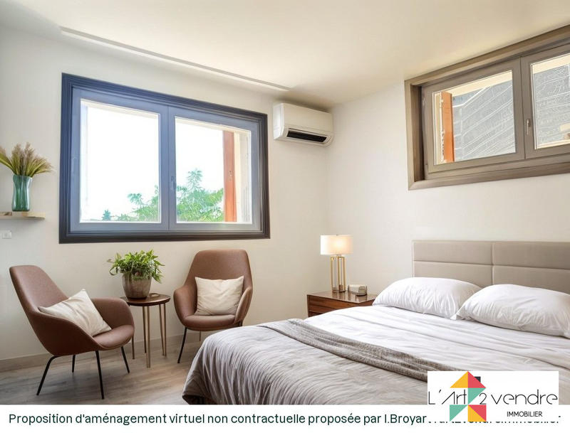 Maison - 249 m² - 9 pièces