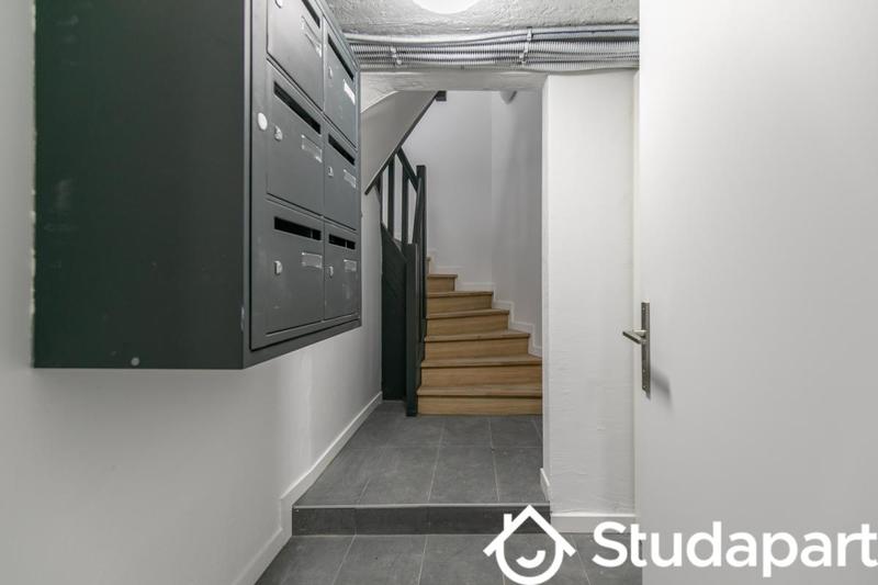 Chambre - 13 m² - 1 pièce