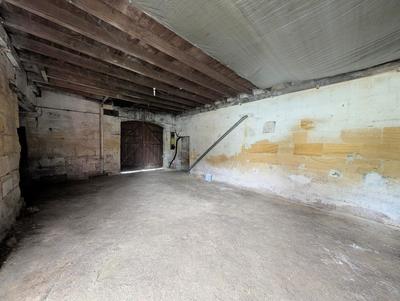 Maison - 100 m² - 2 pièces