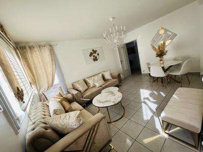 Appartement - 75 m² - 4 pièces