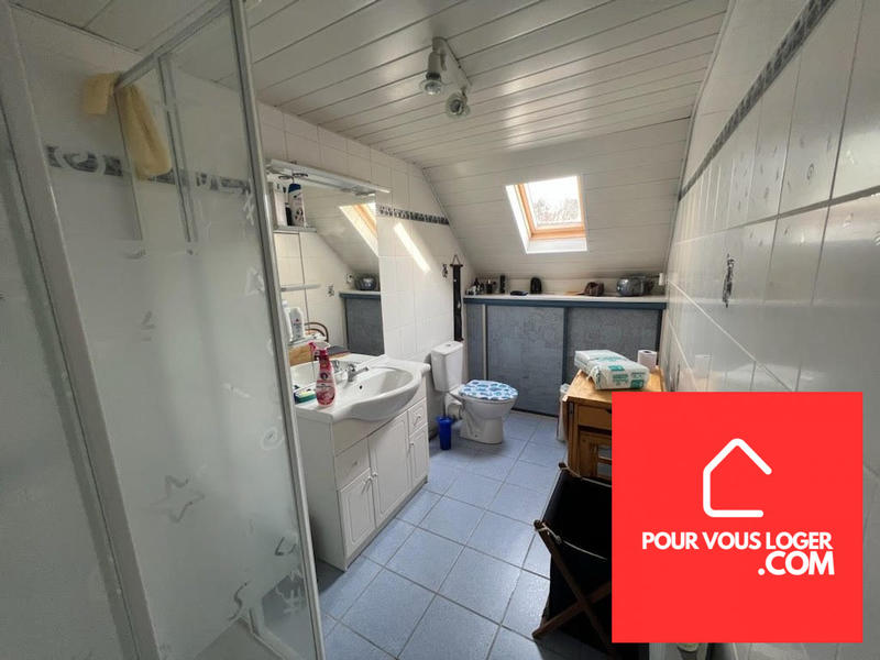 Maison - 200 m² - 7 pièces