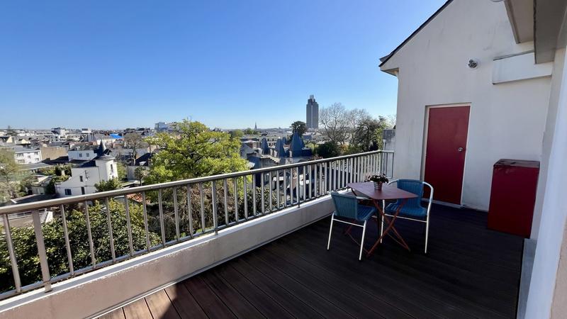 Appartement - 155 m² - 5 pièces