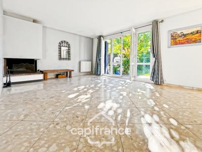 Maison - 106 m² - 5 pièces