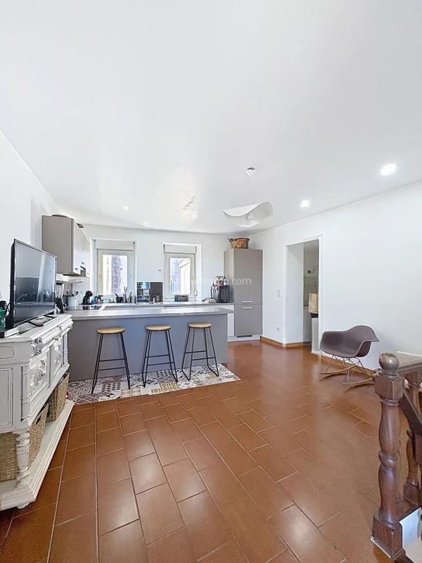 Appartement - 91 m² - 4 pièces