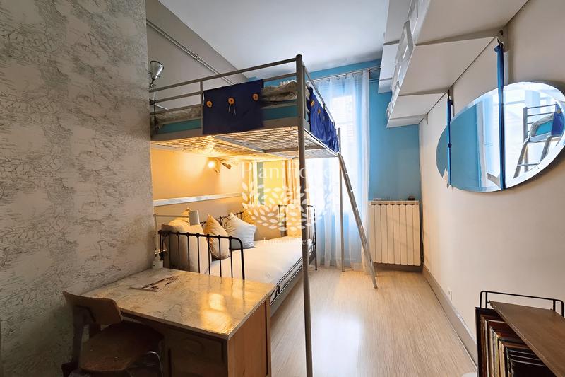 Appartement - 131 m² - 4 pièces