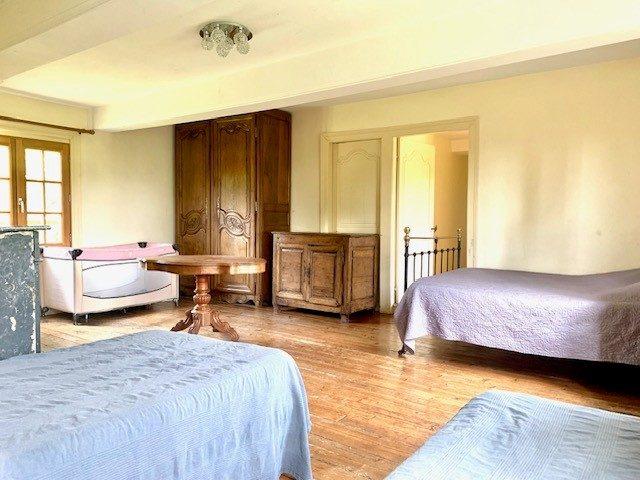 Manoir - 201 m² - 7 pièces