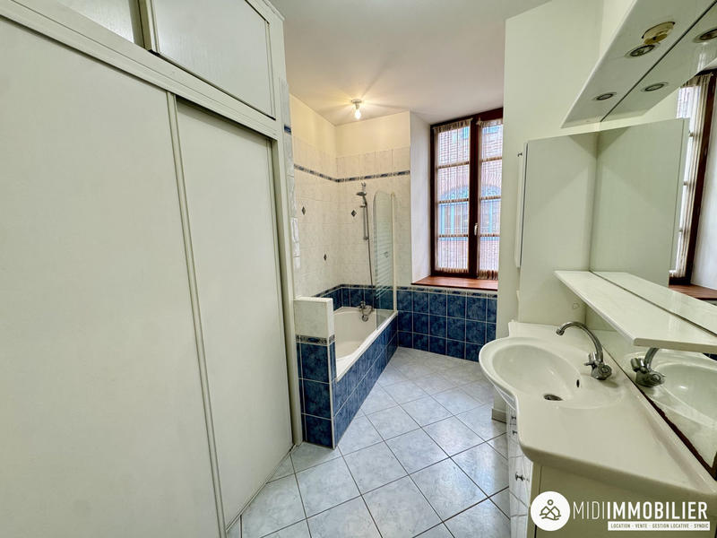 Appartement - 83 m² - 3 pièces