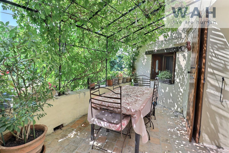 Maison de village - 80 m² - 4 pièces