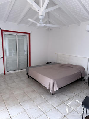 Villa - 218 m² - 6 pièces