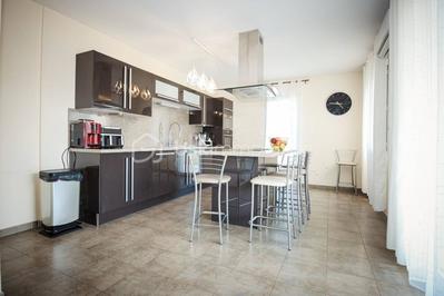 Villa - 165 m² - 6 pièces