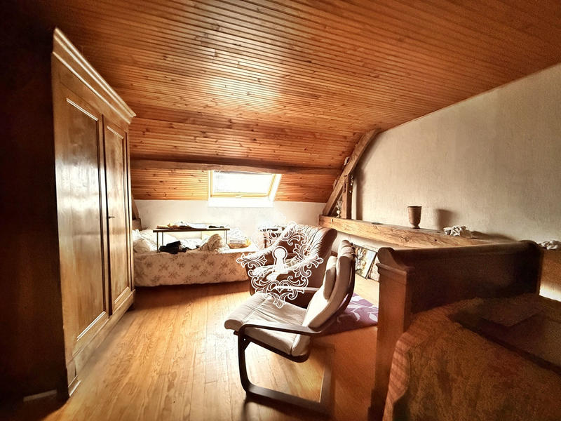 Maison - 114 m² - 6 pièces